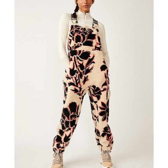 🆕 FP MOVEMENT Hit The Slopes Printed Salopette / Magnolia Combo - Picture 2 of 9